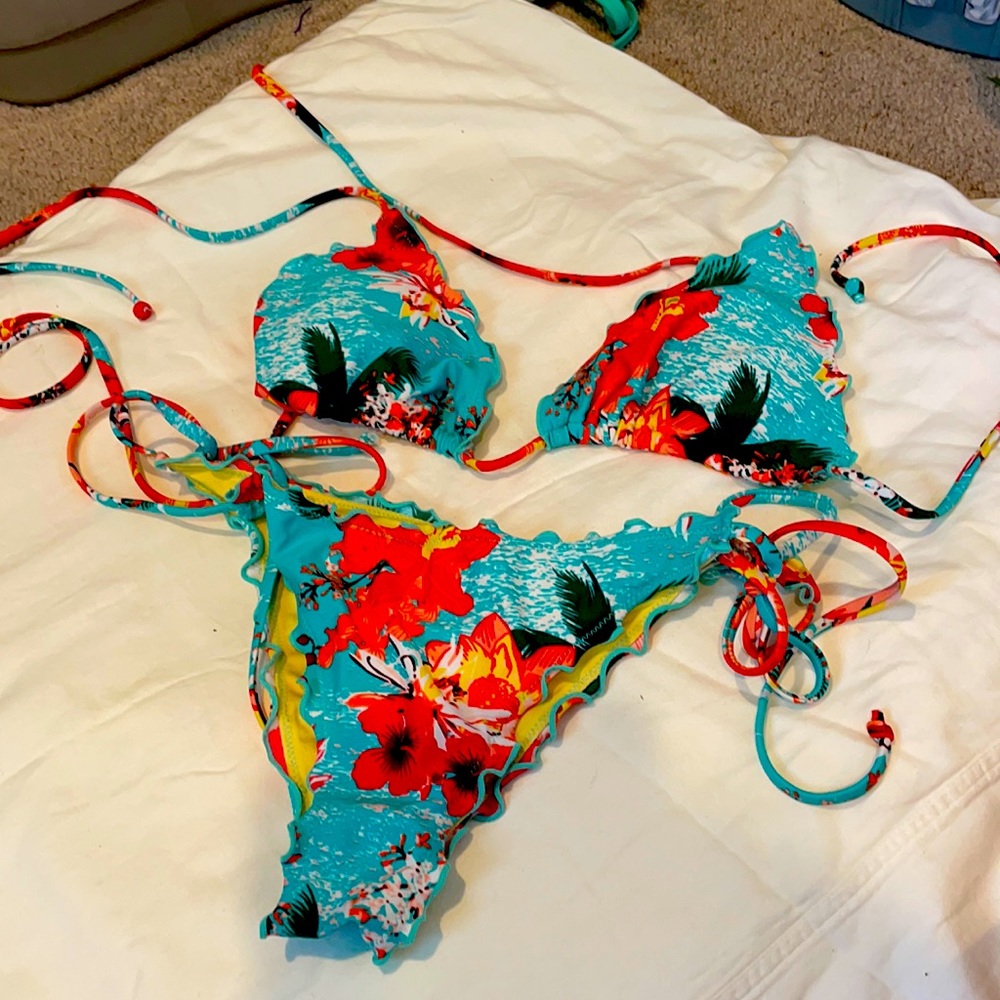 Relleciga Tropical Bikini Set. Size Large